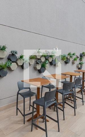 Apartamento para alugar com 33m², 1 quarto e sem vaga Apartamento para alugar com 33m², 1 quarto e sem vagaÁrea comum