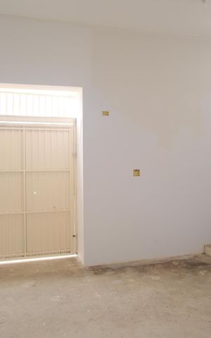 Casa à venda com 174m², 2 quartos e 3 vagasGaragem
