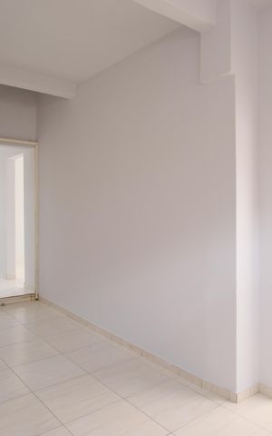 Casa à venda com 174m², 2 quartos e 3 vagasGaragem