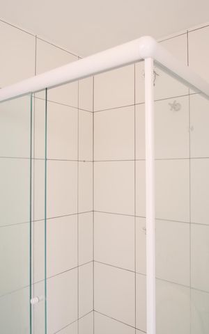 Casa à venda com 174m², 2 quartos e 3 vagasBanheiro da Suíte 1