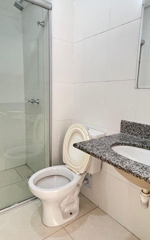 Apartamento para alugar com 53m², 2 quartos e 1 vaga Apartamento para alugar com 53m², 2 quartos e 1 vagaBanheiro