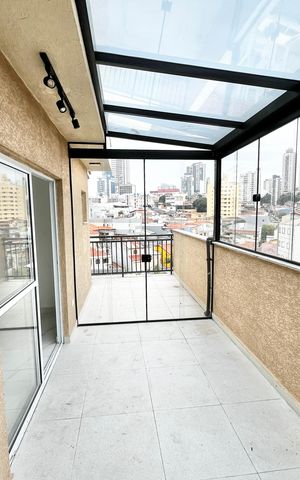 Apartamento à venda com 72m², 2 quartos e 1 vaga Apartamento à venda com 72m², 2 quartos e 1 vagaVaranda