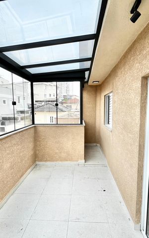 Apartamento à venda com 72m², 2 quartos e 1 vaga Apartamento à venda com 72m², 2 quartos e 1 vagaVaranda