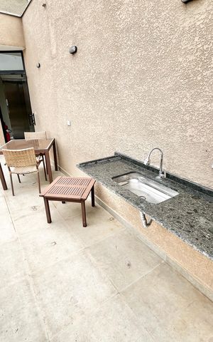 Apartamento à venda com 72m², 2 quartos e 1 vaga Apartamento à venda com 72m², 2 quartos e 1 vagaVaranda gourmet
