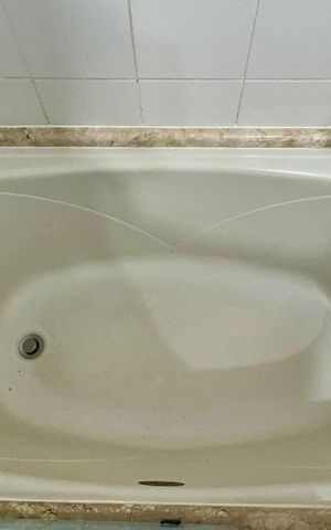 Apartamento à venda com 61m², 2 quartos e 2 vagas Apartamento à venda com 61m², 2 quartos e 2 vagasBanheiro da Suíte