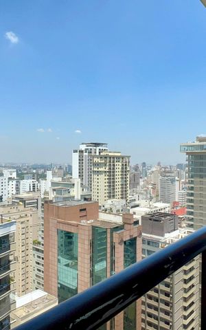 Apartamento à venda com 61m², 2 quartos e 2 vagas Apartamento à venda com 61m², 2 quartos e 2 vagasVaranda