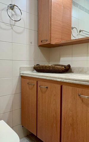 Apartamento à venda com 61m², 2 quartos e 2 vagas Apartamento à venda com 61m², 2 quartos e 2 vagasBanheiro