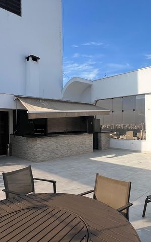 Apartamento à venda com 61m², 2 quartos e 2 vagas Apartamento à venda com 61m², 2 quartos e 2 vagasChurrasqueira