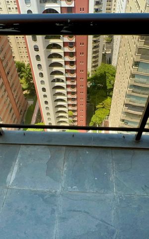 Apartamento à venda com 61m², 2 quartos e 2 vagas Apartamento à venda com 61m², 2 quartos e 2 vagasVaranda