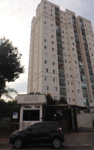Apartamento à venda com 55m², 2 quartos e 1 vagaFachada