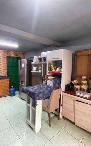 Casa à venda com 120m², 3 quartos e 2 vagas Casa à venda com 120m², 3 quartos e 2 vagasCozinha