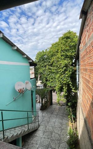 Casa à venda com 120m², 3 quartos e 2 vagas Casa à venda com 120m², 3 quartos e 2 vagasQuintal