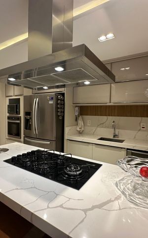 Apartamento à venda com 110m², 3 quartos e 2 vagasCozinha
