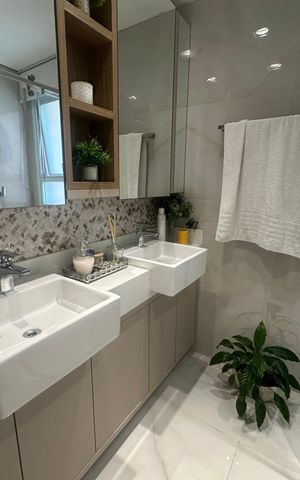 Apartamento à venda com 110m², 3 quartos e 2 vagasBanheiro da Suíte 1