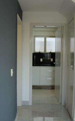 Apartamento para alugar com 384m², 4 quartos e 3 vagasCorredor 
