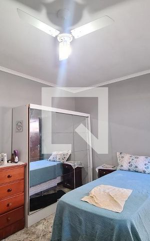 Casa à venda com 115m², 2 quartos e sem vaga