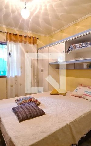 Casa à venda com 115m², 2 quartos e sem vaga
