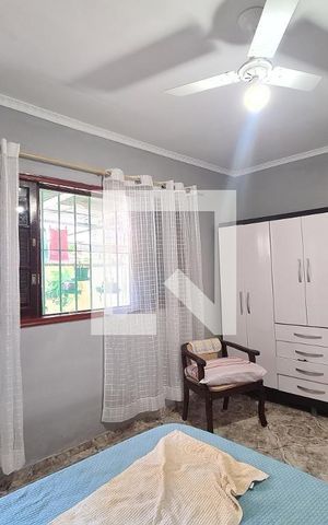 Casa à venda com 115m², 2 quartos e sem vaga