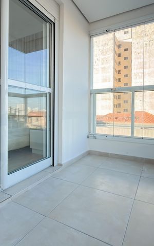 Apartamento à venda com 107m², 3 quartos e 2 vagas Apartamento à venda com 107m², 3 quartos e 2 vagasVaranda da Suíte 2