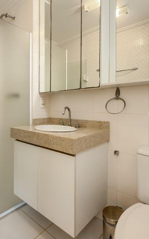 Apartamento à venda com 107m², 3 quartos e 2 vagas Apartamento à venda com 107m², 3 quartos e 2 vagasBanheiro da Suíte 1