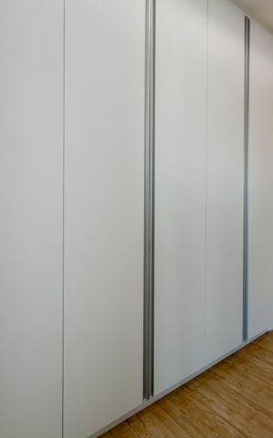 Apartamento à venda com 107m², 3 quartos e 2 vagas Apartamento à venda com 107m², 3 quartos e 2 vagasSuíte 2 - Armários