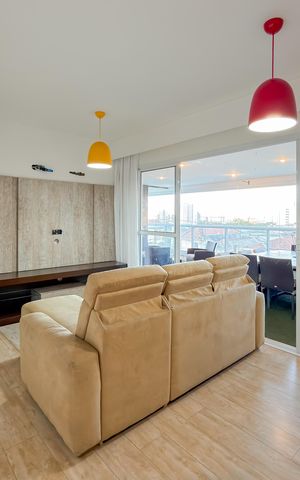 Apartamento à venda com 107m², 3 quartos e 2 vagas Apartamento à venda com 107m², 3 quartos e 2 vagasSala