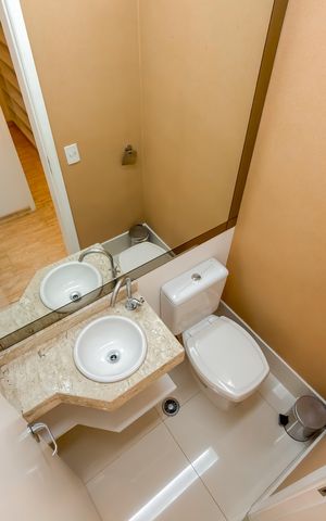 Apartamento à venda com 107m², 3 quartos e 2 vagas Apartamento à venda com 107m², 3 quartos e 2 vagasLavabo