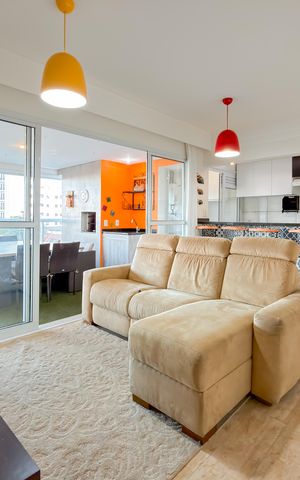 Apartamento à venda com 107m², 3 quartos e 2 vagas Apartamento à venda com 107m², 3 quartos e 2 vagasSala