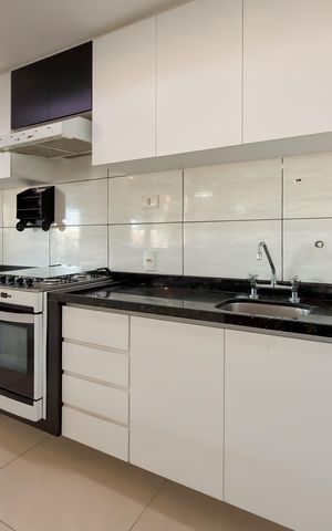 Apartamento à venda com 107m², 3 quartos e 2 vagas Apartamento à venda com 107m², 3 quartos e 2 vagasCozinha