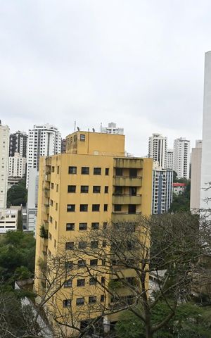 Apartamento à venda com 120m², 3 quartos e 2 vagasVista