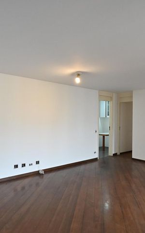 Apartamento à venda com 120m², 3 quartos e 2 vagasSala