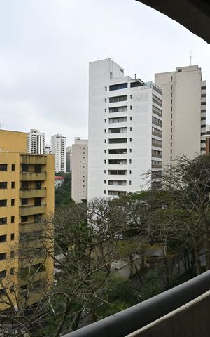 Apartamento à venda com 120m², 3 quartos e 2 vagasVaranda do Quarto 1
