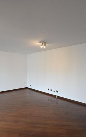 Apartamento à venda com 120m², 3 quartos e 2 vagasSala