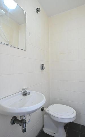 Apartamento à venda com 120m², 3 quartos e 2 vagasBanheiro de Serviço