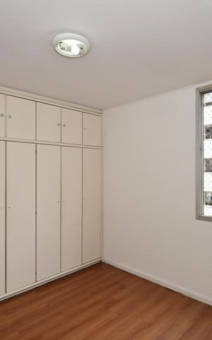 Apartamento à venda com 120m², 3 quartos e 2 vagasQuarto 2