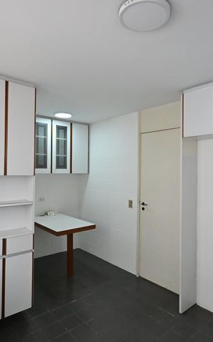 Apartamento à venda com 120m², 3 quartos e 2 vagasCozinha