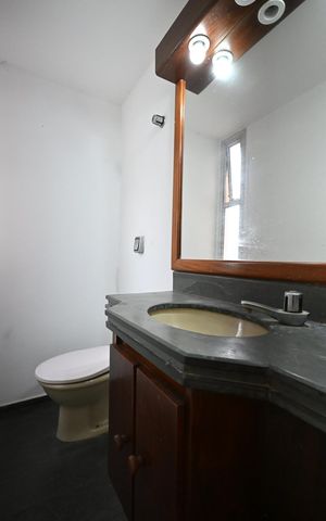 Apartamento à venda com 120m², 3 quartos e 2 vagasLavabo
