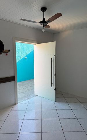Casa à venda com 150m², 3 quartos e 2 vagas