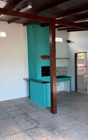 Casa à venda com 150m², 3 quartos e 2 vagas
