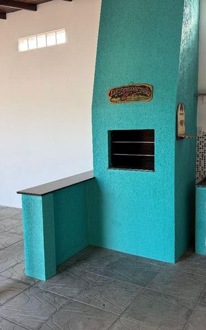 Casa à venda com 150m², 3 quartos e 2 vagas