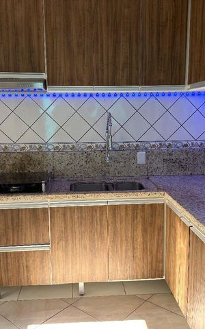 Casa à venda com 150m², 3 quartos e 2 vagas