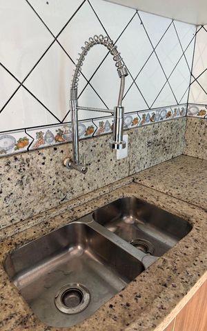 Casa à venda com 150m², 3 quartos e 2 vagas