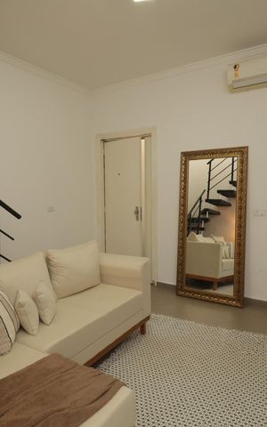 Casa de condomínio para alugar com 116m², 3 quartos e 1 vagaSala