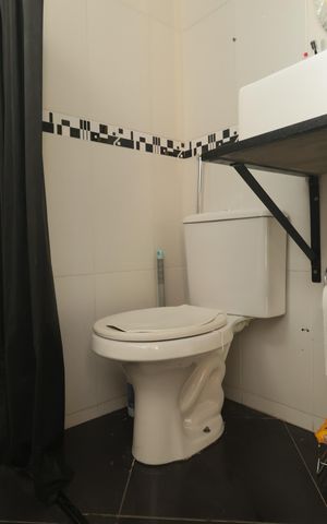 Casa de condomínio para alugar com 116m², 3 quartos e 1 vagaBanheiro social