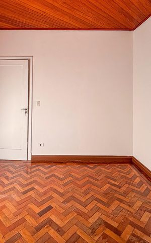 Casa à venda com 100m², 2 quartos e 1 vaga Casa à venda com 100m², 2 quartos e 1 vagaQuarto 2