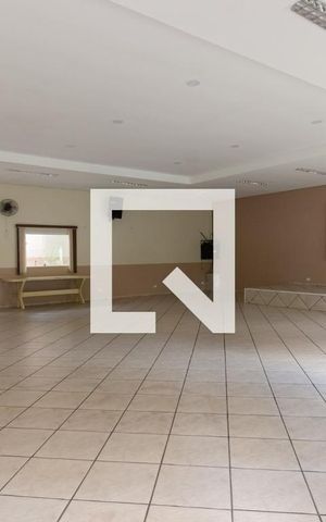 Apartamento para alugar com 56m², 2 quartos e 1 vaga Apartamento para alugar com 56m², 2 quartos e 1 vagaÁrea comum - Salão de festas