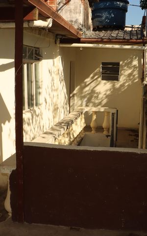Casa para alugar com 180m², 2 quartos e 1 vagaÁrea de serviço