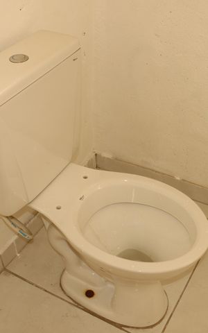 Casa para alugar com 180m², 2 quartos e 1 vagaBanheiro 1