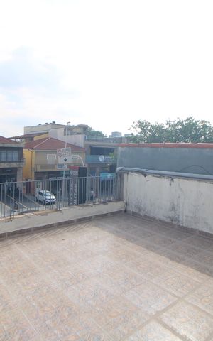 Casa à venda com 300m², 3 quartos e 3 vagasVaranda da Sala
