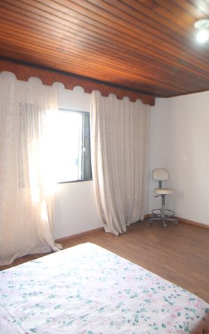 Casa à venda com 300m², 3 quartos e 3 vagasQuarto 1